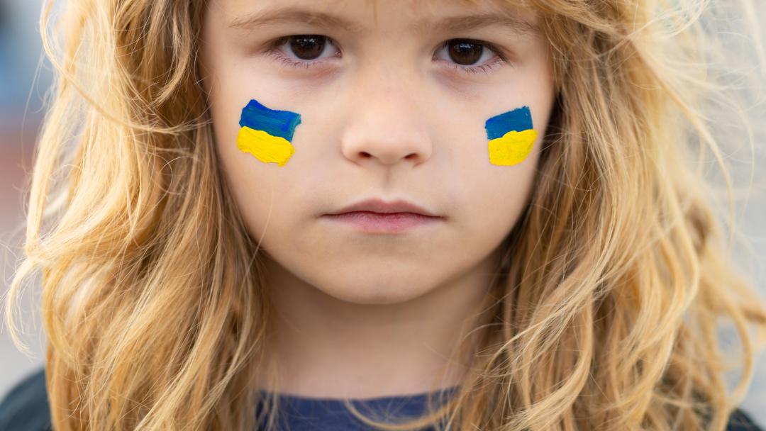 Kind vlag oekraine